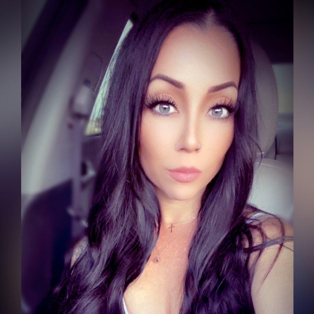 Meet your Posher, Tiffany